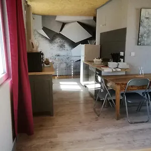  Hébergement de vacances Du Grand Chêne France
