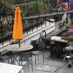 Bateau-hôtel Péniche - Le Nénuphar France