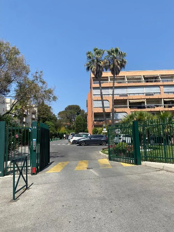 Appartement Vue Mer Port Santa Lucia Saint-Raphael  Apartment